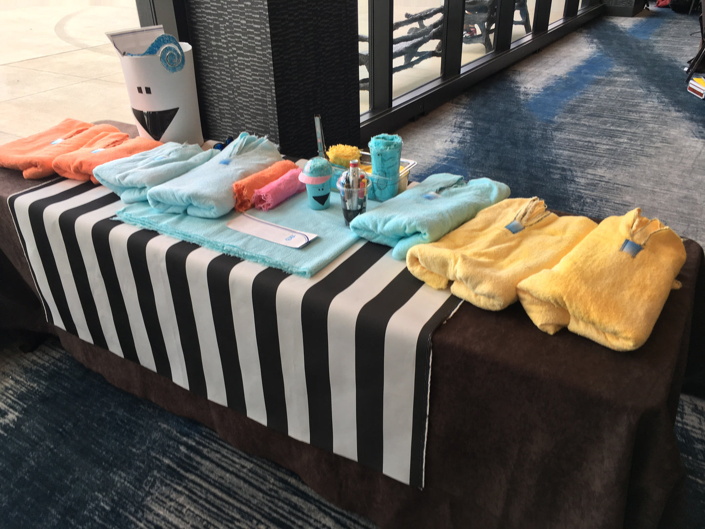 HB Performance Towel (Poncho)